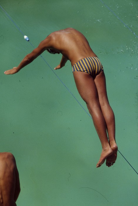 William Yang - The Pool at Bondi #2 1987